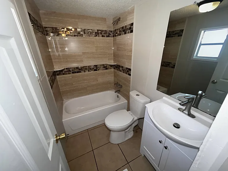 3118 Dudley Rd #16 — Photo 5