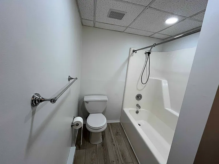 Turtle Creek Properties LLC — Photo 48