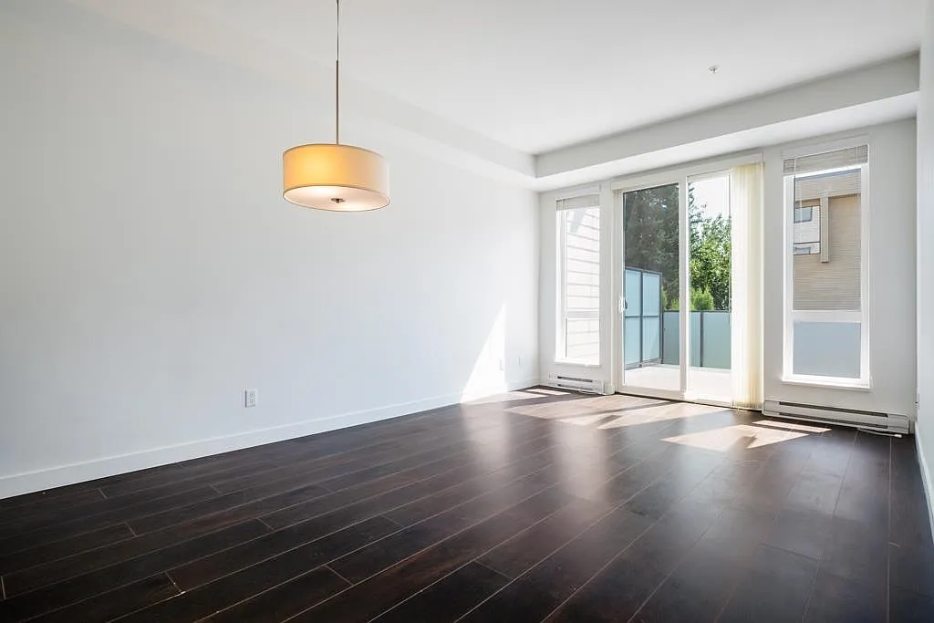 6533 McKay Ave — Photo 3