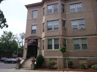 48 Dwight St APT 4, Brookline, MA 02446