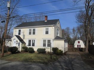 77 Beaver Ave, Warwick, RI 02889