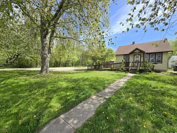4406 South Nicholson AVENUE, Saint Francis, WI 53235