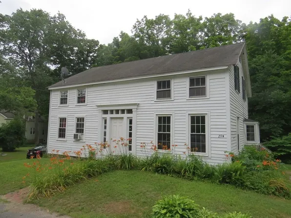 29 Williams St, Williamsburg, MA 01096