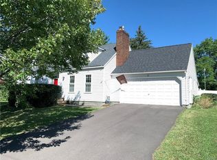 116 Creamery Rd, Oswego, NY 13126