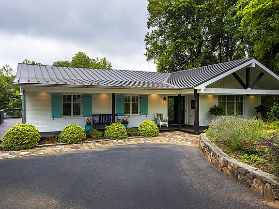 2nd image of 310 Long Island Dr