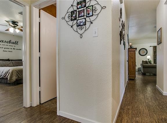 5th image of 116 Blue Wood Dr