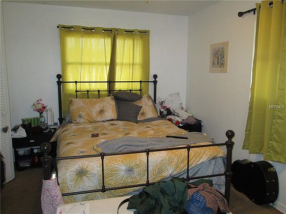 5th image of 16 N Mercury Ave