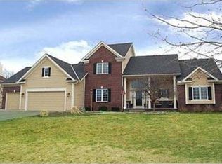 9686 Wellington Ct, Woodbury, MN 55125