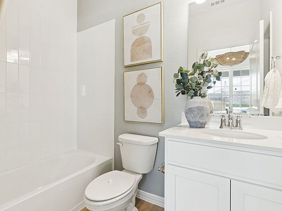 7th image of this home