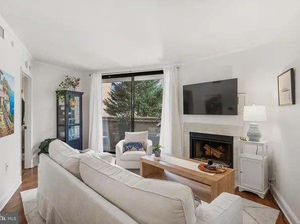 2725 Connecticut Ave NW APT 208, Washington, DC 20008