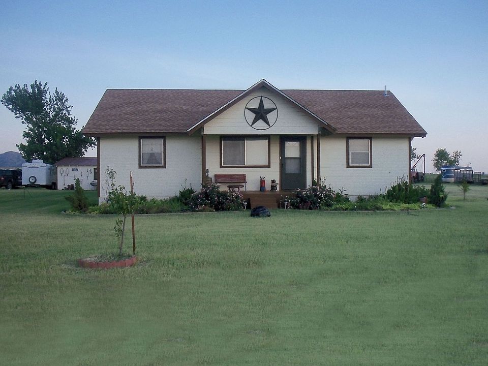 Country Living at it's finest!