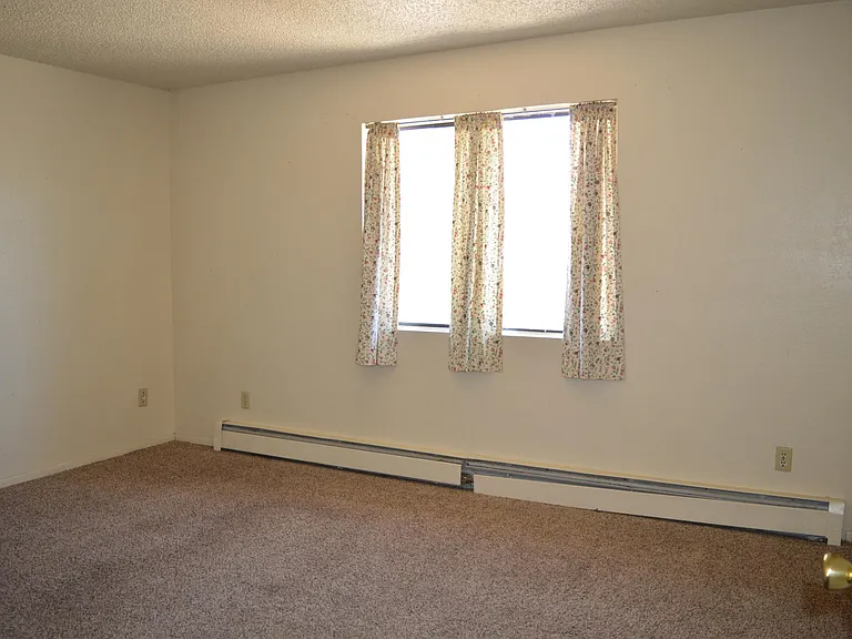 D 1/4 Rd — Photo 16