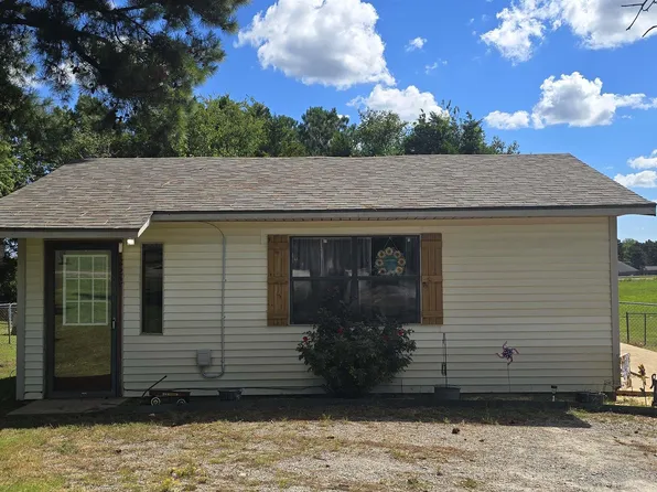 222 Jubilee St, Cave City, AR 72521