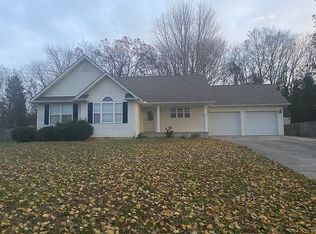 304 N Rolling Ridge Dr, Vonore, TN 37885