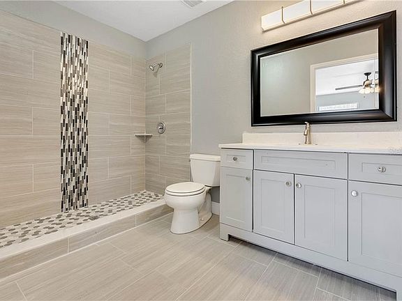 5th image of 5415 Gambier Ct