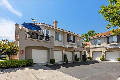 230 California Ct Photo 1