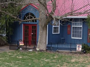 9410 Wolfe Cemetery Rd, Georgetown, IN 47122