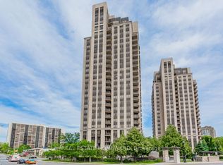 133 Wynford Dr #402, Toronto, ON M3C 0J5