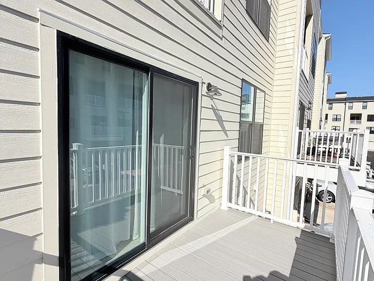 4000 Chapman Grove Dr #A — Photo 28