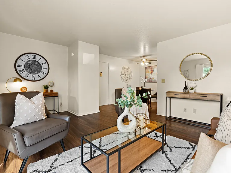 Plum Orchard Apartments — Photo 49