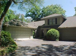 645 S Reeve Rd, St Helena Is, SC 29920