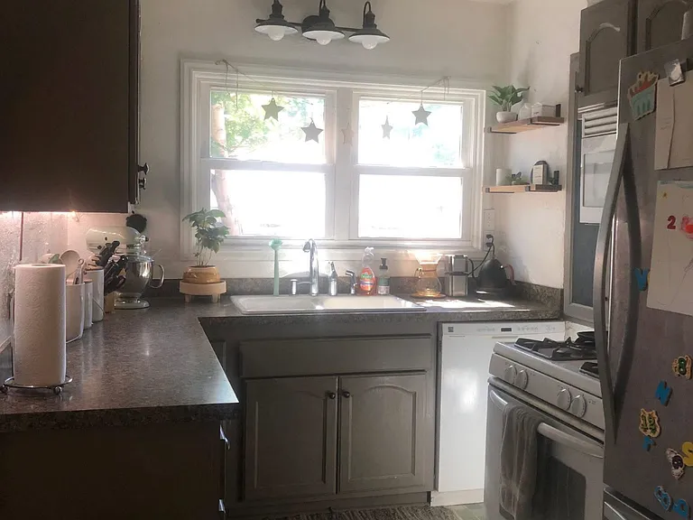 1675 Jefferson St NE — Photo 17