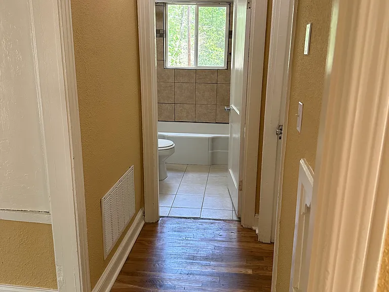 1809 Jenkins Ave — Photo 9