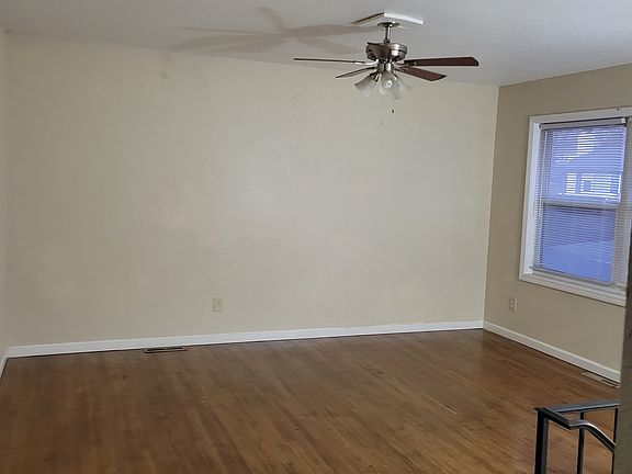 4th image of 11808 Armitage Dr