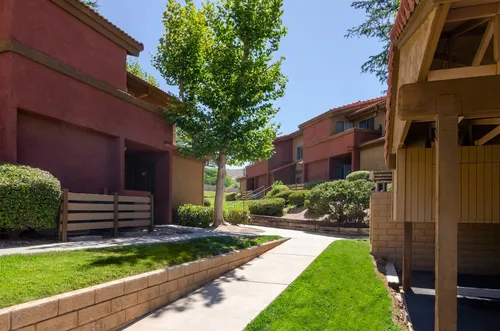 The Arches at Regional Center West Apartments Photo 1