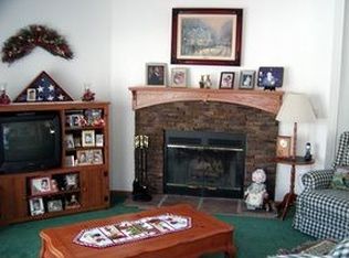 1620 David Ln, Effort, PA 18330