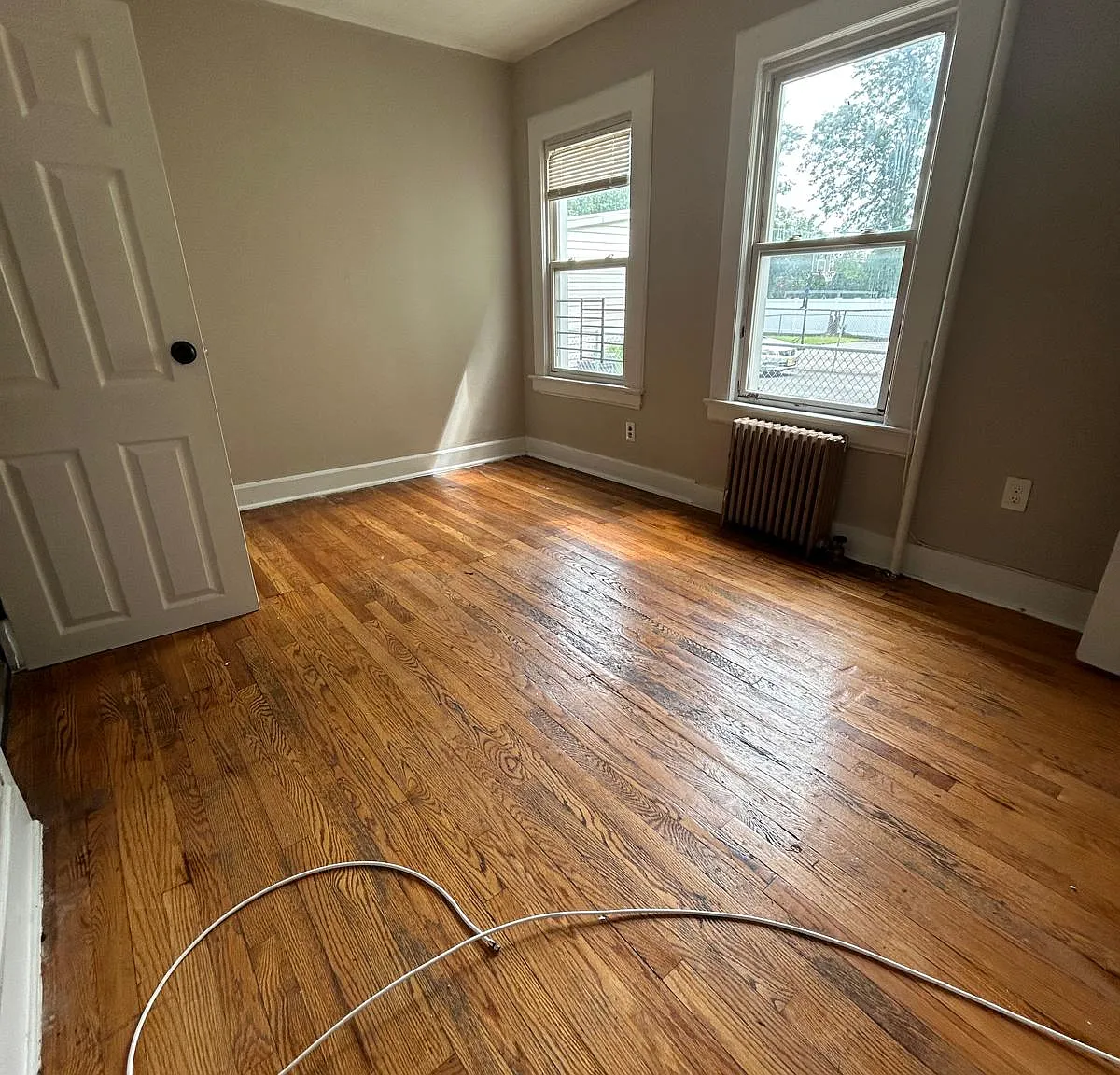 3 bed, $2,100 — Photo 4