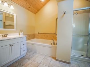 23 Four Seasons Dr, Mashpee, MA 02649