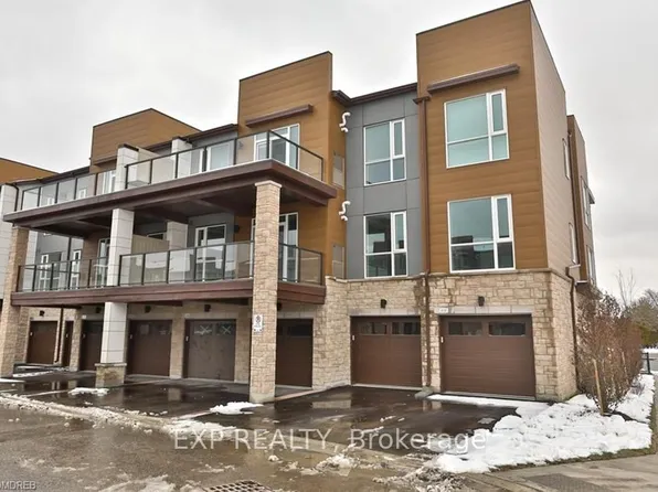 2393 Bronte Rd #104, Oakville, ON L6M 1P5