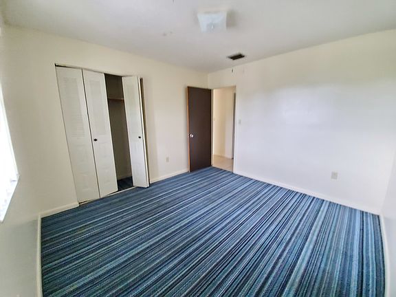 4th image of 2105 Avenue D APT 6