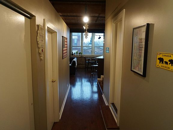 2nd image of 1725 W North Ave APT 303