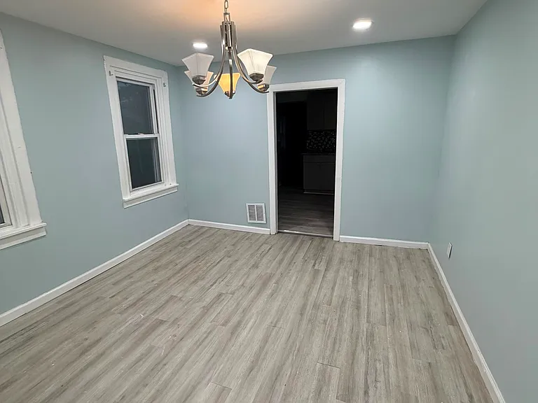 112 Staley Ave — Photo 21