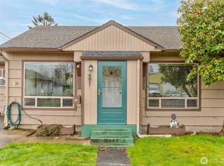 912 S 3rd Ave, Kelso, WA