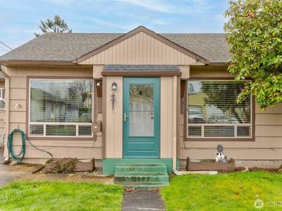 912 S 3rd Avenue, Kelso, WA, 98626