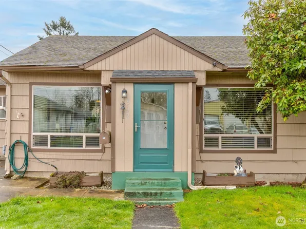 912 S 3rd Avenue, Kelso, WA 98626