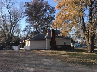704 S Forest St, Douglass, KS 67039