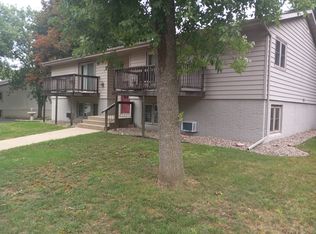 2900 E Klondike Trl #4, Sioux Falls, SD 57103
