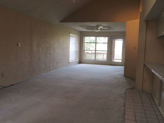 4th image of 501 NW Fairway Villas Dr #Pl2