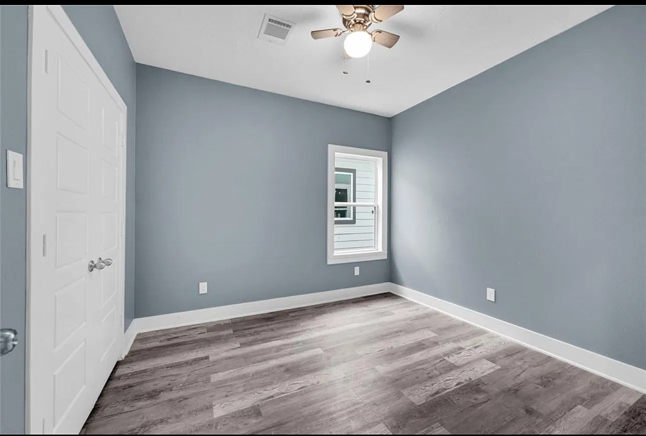 3 bed, 2.5 bath, 1920 sqft, $2,650 — Photo 3