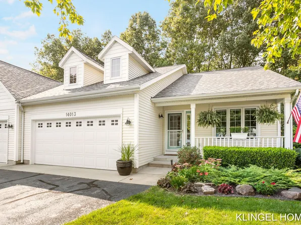 14013 Bayou Ridge Cir, Grand Haven, MI 49417