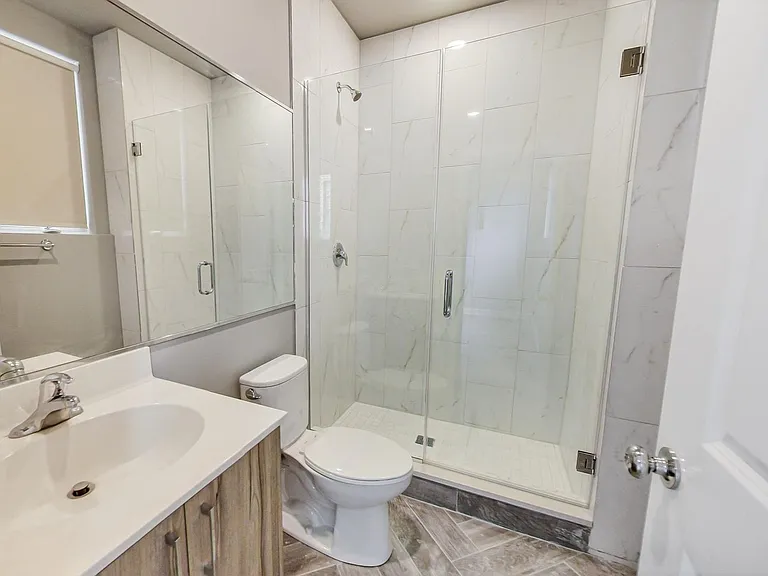 6204 S Kimbark Ave — Photo 10
