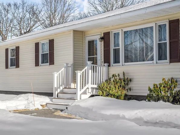 503 Stetson Road, Kenduskeag, ME 04450