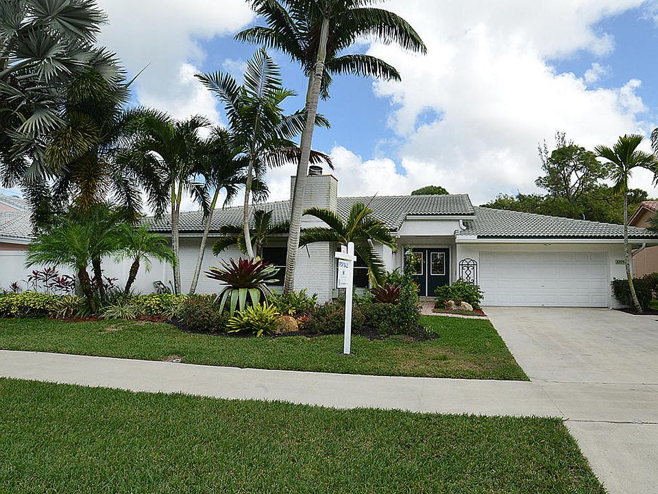 Home For Sale In Estates Boca Lyons