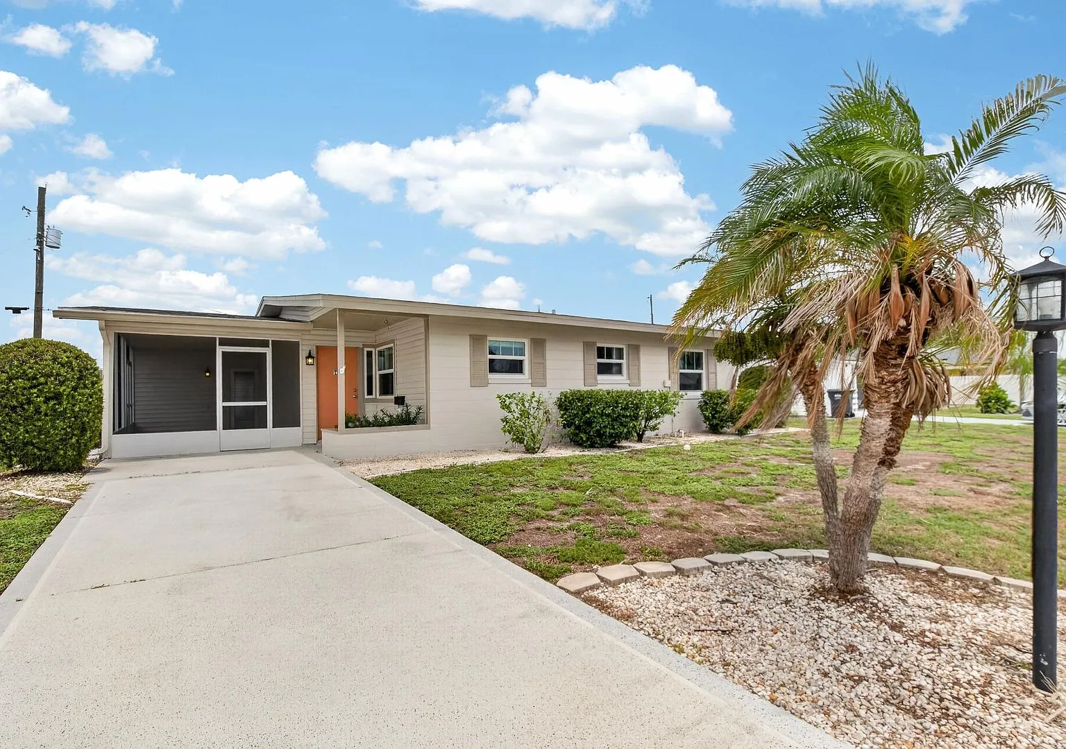 Affordable Sun city Home — Photo 1