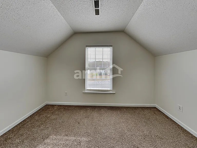 219 Bellport Dr — Photo 19
