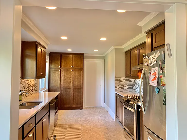 2101 N Lexington St — Photo 17